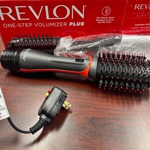 Revlon One-Step Volumizer Plus Hair Brush Dryer - Black & Red